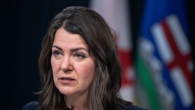 danielle smith 1 6750506 1706741256161