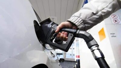 حكومة كندا تخفض مبلغ خصومات الكربون للشركات الصغيرة