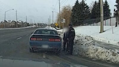 فيديو -القبض على سائق يتجاوز السرعة القصوى بعد دقائق من حصوله على رخصة السياقة في تورونتو!