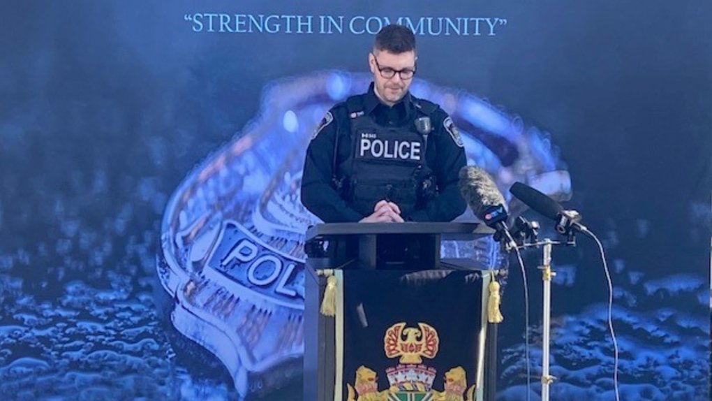 art stele abbotsford police 1 6781702 1708741548348