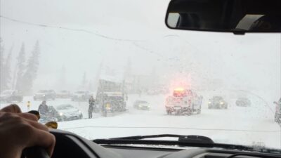 اصطدام أكثر من 20 سيارة في حادث مرور مروع غرب كالجاري