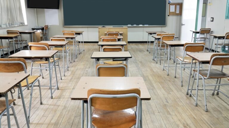 classroom 1 5071991 1706662805091