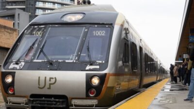مصرع شخصين دهسهما قطار UP Express في تورونتو