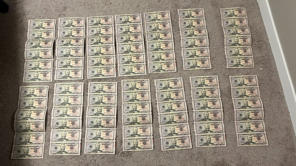 counterfeit money 1 6841519 1712773313107