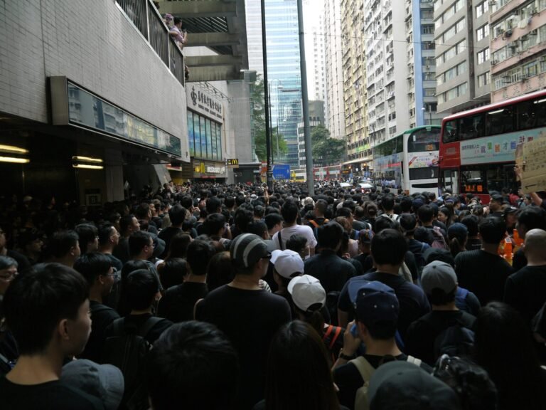 pexels lt chan 2833373