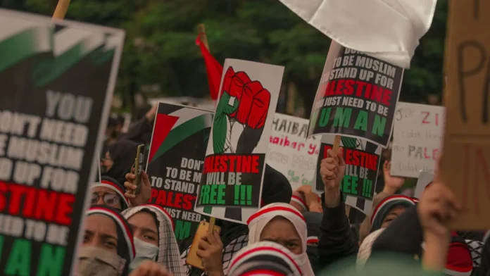 مسيرة مؤيدة لفلسطين