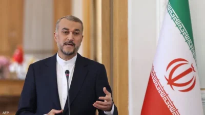 وزير الخارجية الإيراني: “أبلغنا أمريكا بموعد الهجوم على اسرائيل ستكون محدودة”