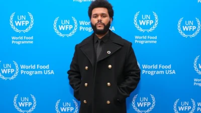 مغني كندي “ذا ويكند” يتبرع بـ18 مليون رغيف لغزة