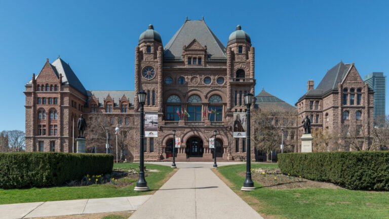 Ontario Legislative Building Toronto South view 20170417 1