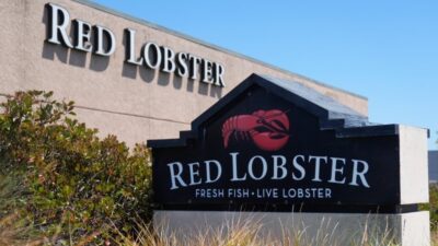 أكبر سلسلة مطاعم للمأكولات البحرية في العالم Red Lobster تعلن إفلاسها