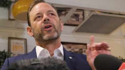 المحافظون يحققون فوزا كبيرا في سانت بول بتورونتو … وصدمة لترودو والليبيراليين