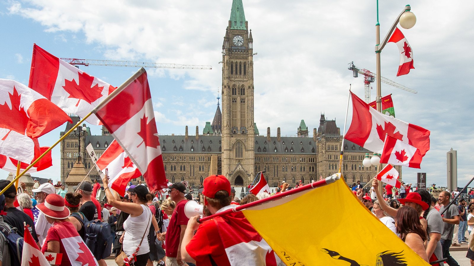SUN CANADA POPULATION SITE THUMB 180623