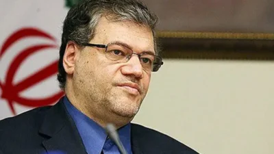 ترحيل مسؤول إيراني سابق من كندا