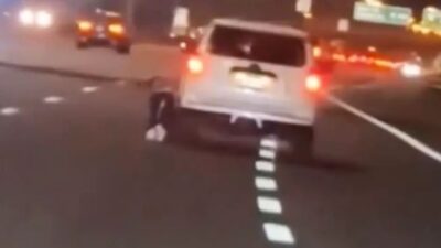 فيديو – سيارة تجر شخصا في الطريق السريع بتورونتو!