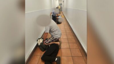 القبض على 3 مراهقين بتهمة السطو المسلح على متجر مجوهرات في أونتاريو