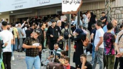 أكثر من 100 ألف شخص عبروا الحدود من لبنان إلى سوريا