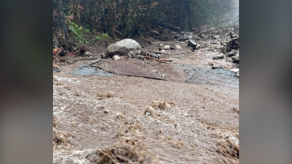 coquitlam mudslide 1 7080488 1729457535497