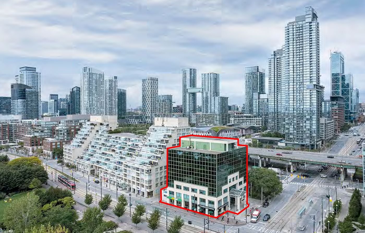 1732310079 20241122 10 lower spadina avenue toronto 3