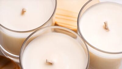 سحب آلاف الشموع المعطرة في كندا بسبب خطر الحريق