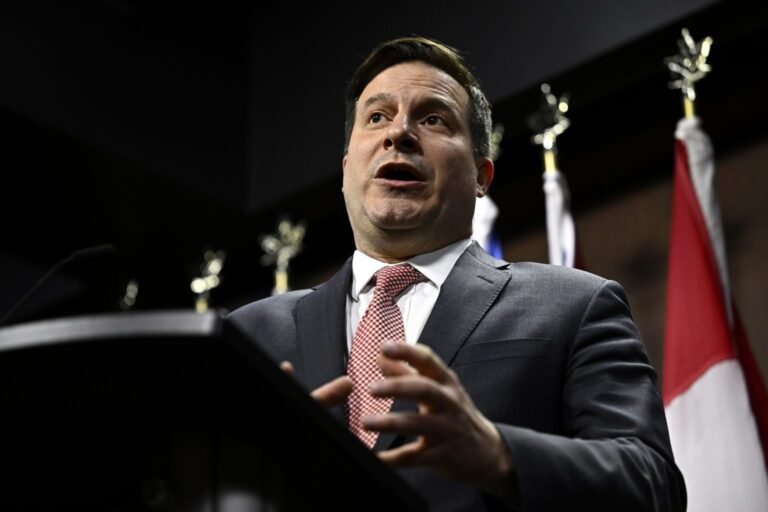 CP166069093 1536x1024 1