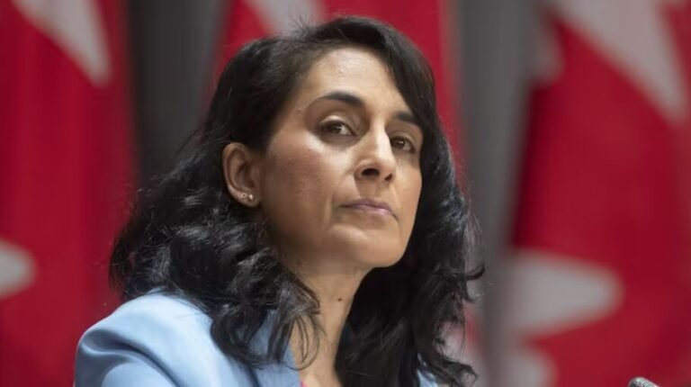 وزيرة الخارجية أنيتا أناند