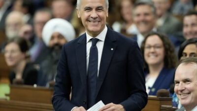 كارني يبدي خيبة أمله ويدعو لإنهاء إضراب Air Canada