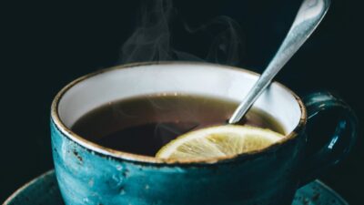 دراسة: المشروبات شديدة السخونة تسبب الاصابة بمرض خطير!
