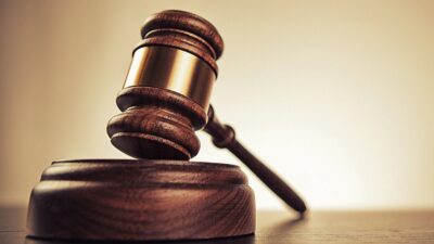 براءة شاب كندي بعد سجنه 18 شهراً .. والسبب حرف خطأ!