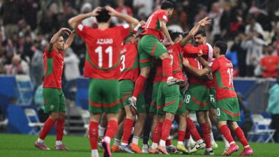 المغرب يتوج بلقب كأس العرب بعد فوز مثير على الأردن