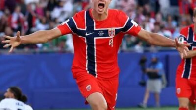 العراق يسقط أمام النرويج برباعية في كأس العالم