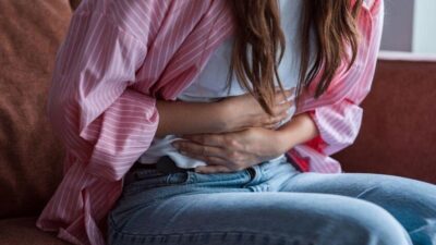 دراسة عالمية تكشف فجوة بين النساء والرجال في الألم