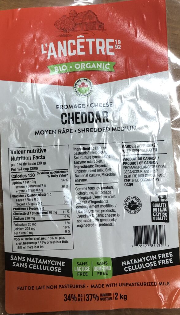 L'Ancetre - Fromage Cheddar moyen râpé - 2 kg - Devant